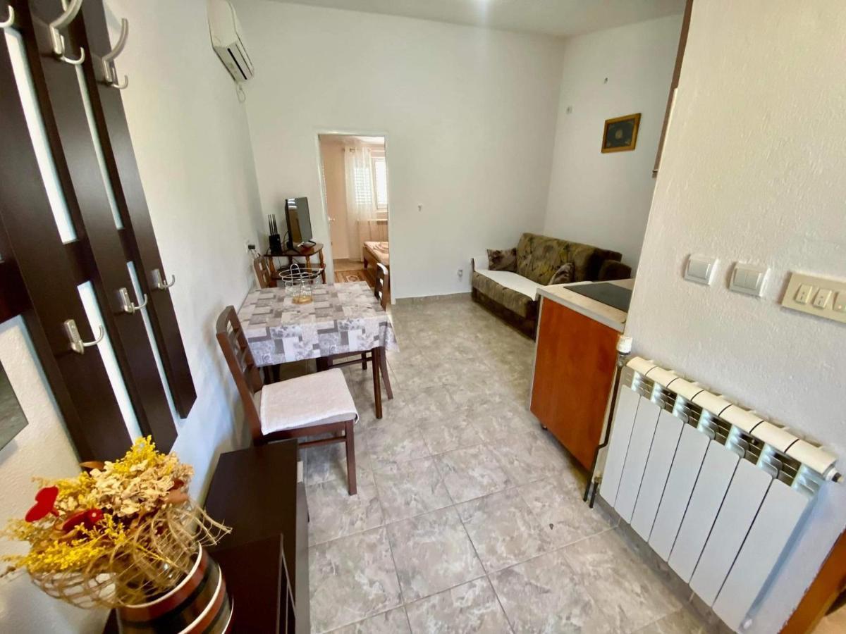 Apartman Slavica Apartment โกตอร์ ภายนอก รูปภาพ