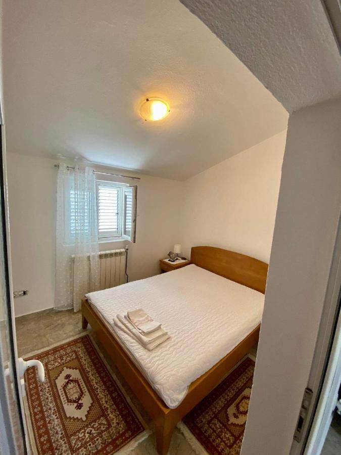 Apartman Slavica Apartment โกตอร์ ภายนอก รูปภาพ